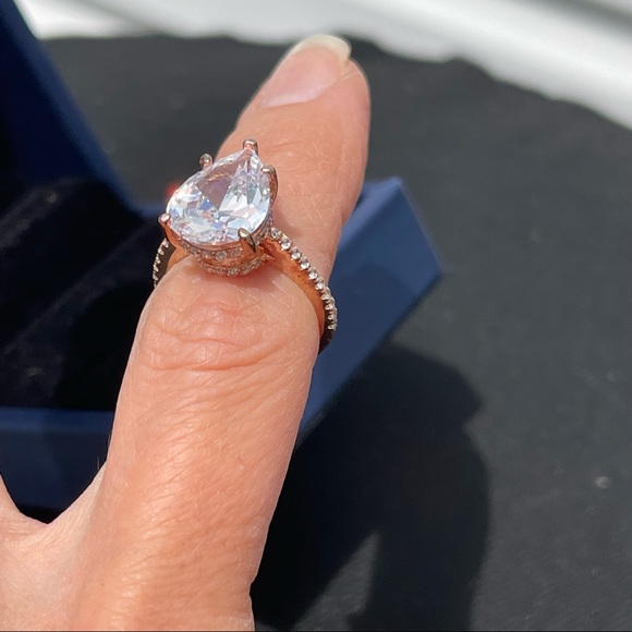 🌟🌟SOLD ITALO JEWELRY rose gold classic PEAR engagement ring brilliant stobox 6 - Picture 5 of 15